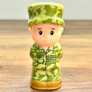 Fisher Price Little People U.S. Army Soldier Camo Military Hero Toy Figure 2014